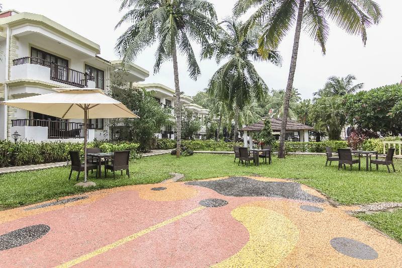 Sonesta Inns Beach Resort - Candolim Beach Кандолим Экстерьер фото